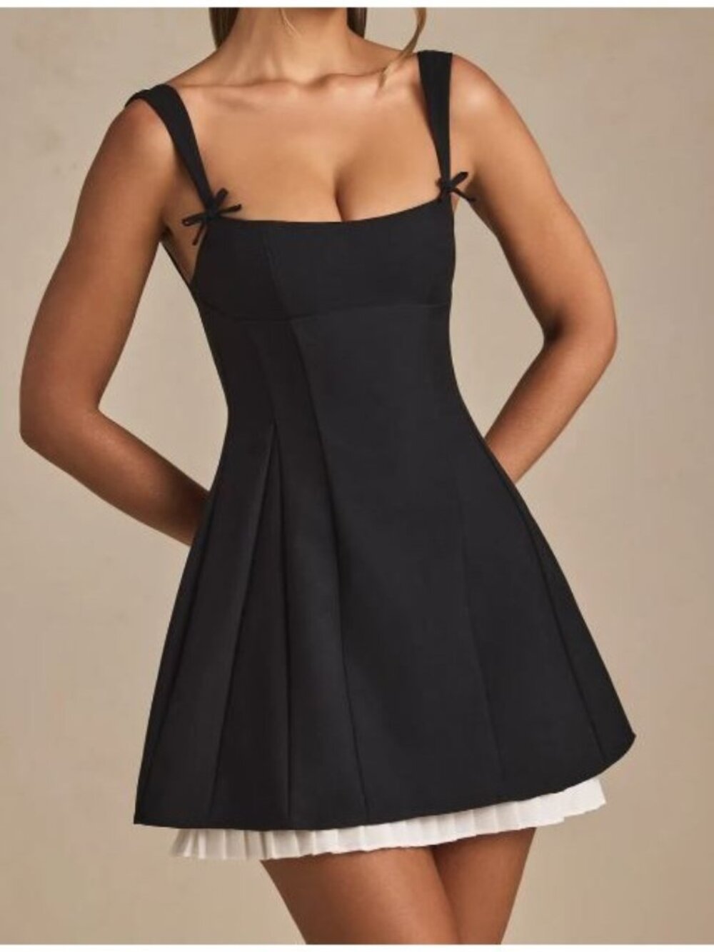 Oh Polly Cressida Bow Detail Pleated A Line Mini Dress Women Size 6 US NWT Black